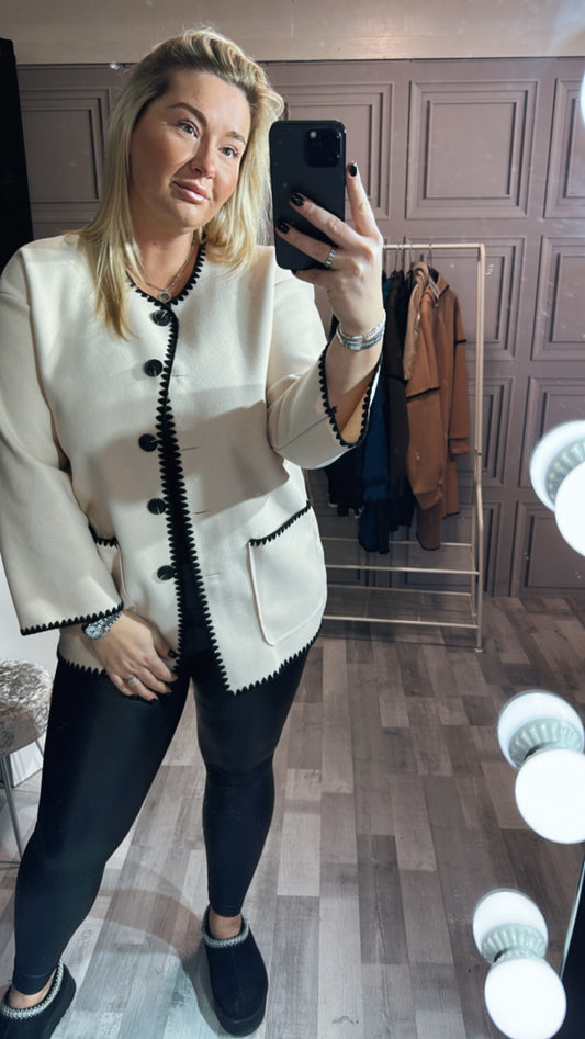 LILA Blazer Beige